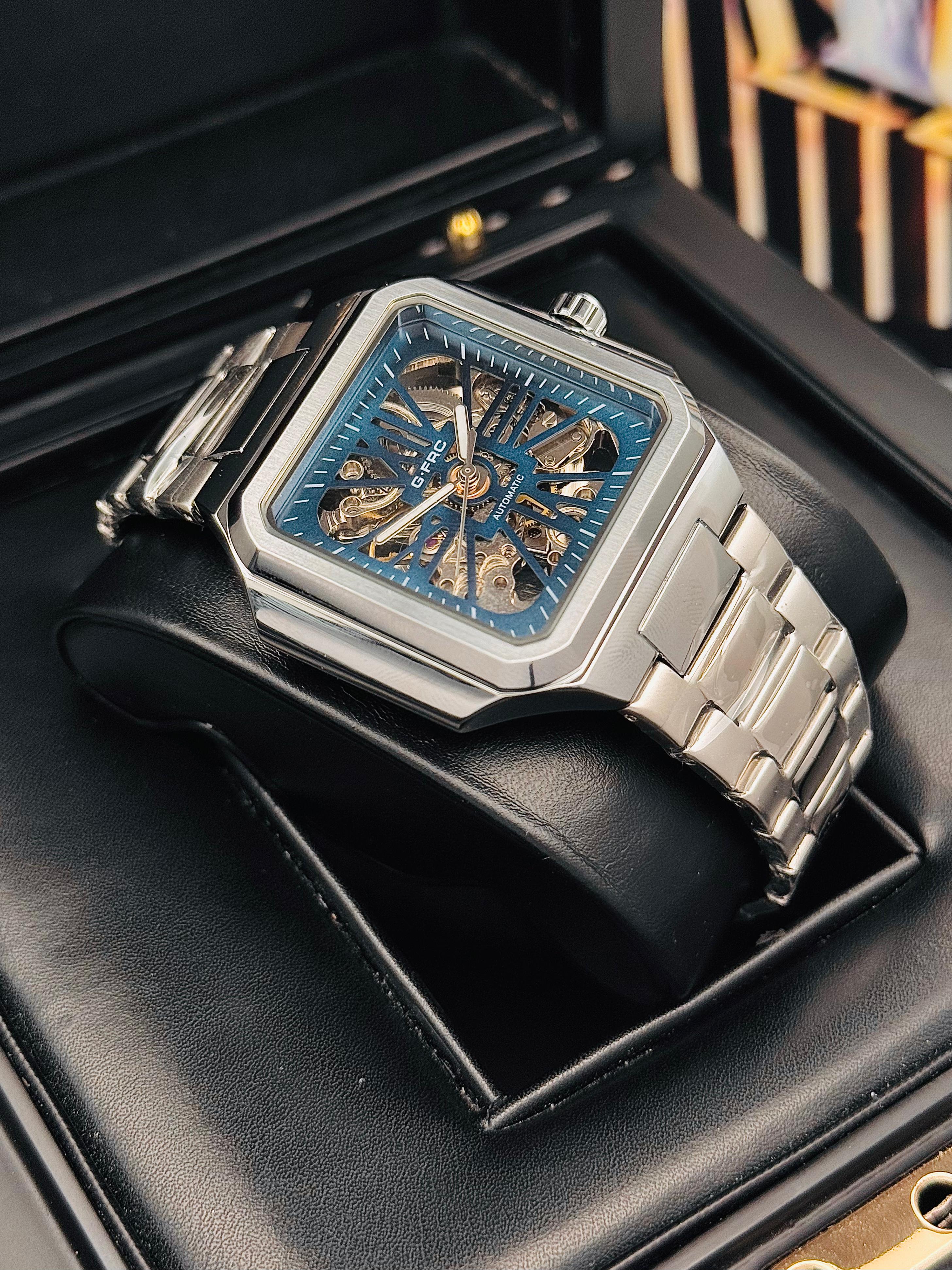 G-FRC SKELETON SQUARE AUTOMATIC – Serie AT03C